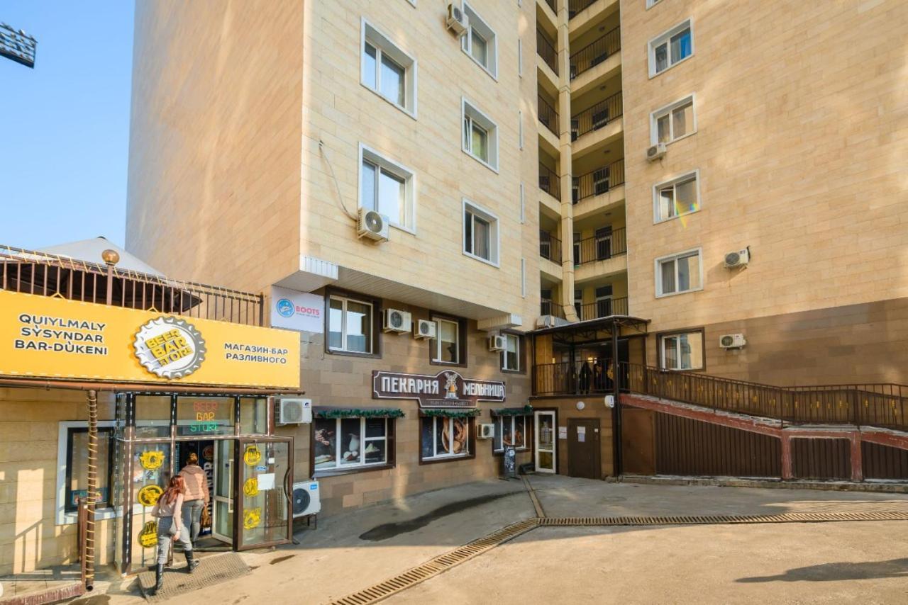 1-Ком Кв В Жк Молодежный Alma-Ata Exteriör bild